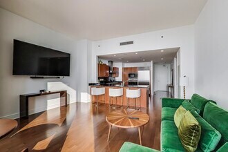 401 N Wabash Ave, Unit 40C in Chicago, IL - Building Photo - Building Photo