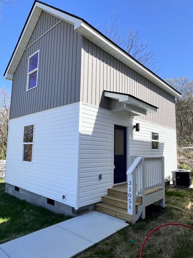 property at 3105 E 37th St