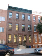 194 Eldert St in Brooklyn, NY - Building Photo - Building Photo