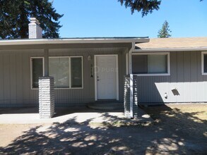 315 Choker St SE in Olympia, WA - Building Photo - Building Photo