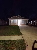 8906 Winter Ct in Mobile, AL - Building Photo