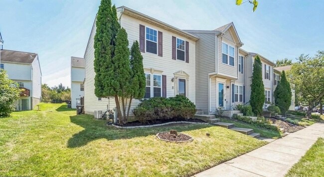 property at 11 Gemstone Ct