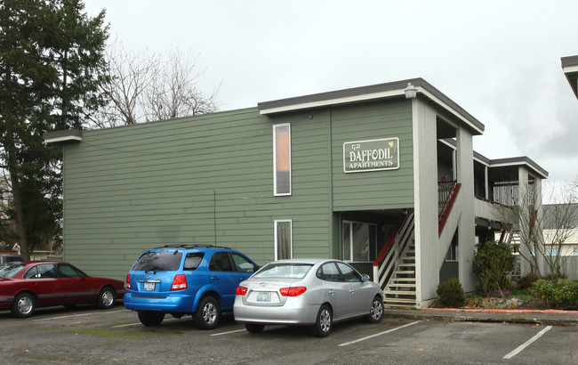 Stadium Place Apartments in Sumner, WA - Building Photo - Building Photo