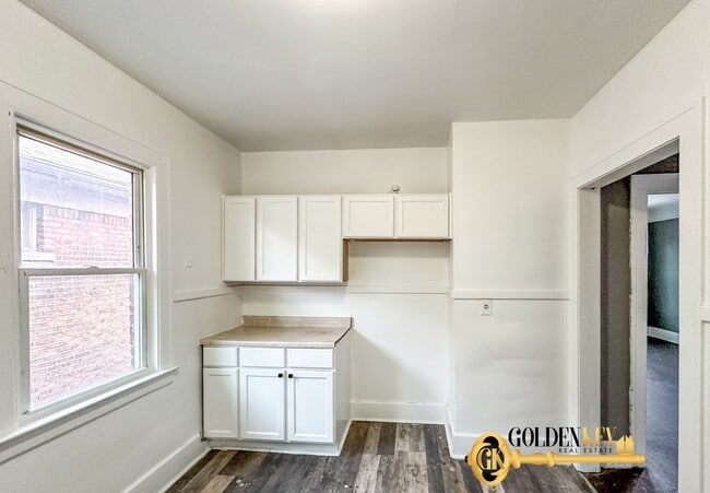 2732-2734 Clements St in Detroit, MI - Building Photo - Building Photo