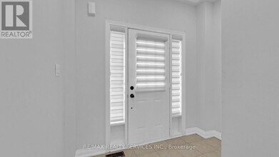 107 Frenchpark Cir in Brampton, ON - Building Photo - Building Photo