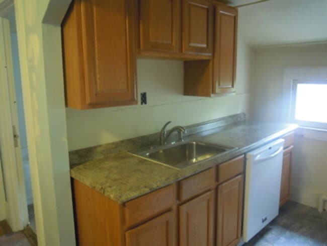 property at 822 Westcott St