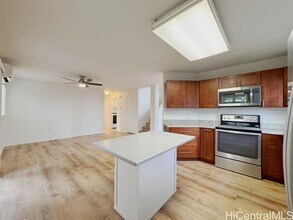 95-1047-1047 Hookowa St in Mililani, HI - Building Photo - Building Photo
