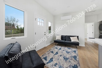 11488 Bellatrix Ct in San Diego, CA - Building Photo - Building Photo