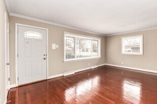 223 Royce Dr in Ferguson, MO - Building Photo