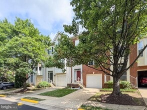 11438 Abner Ave in Fairfax, VA - Building Photo - Building Photo
