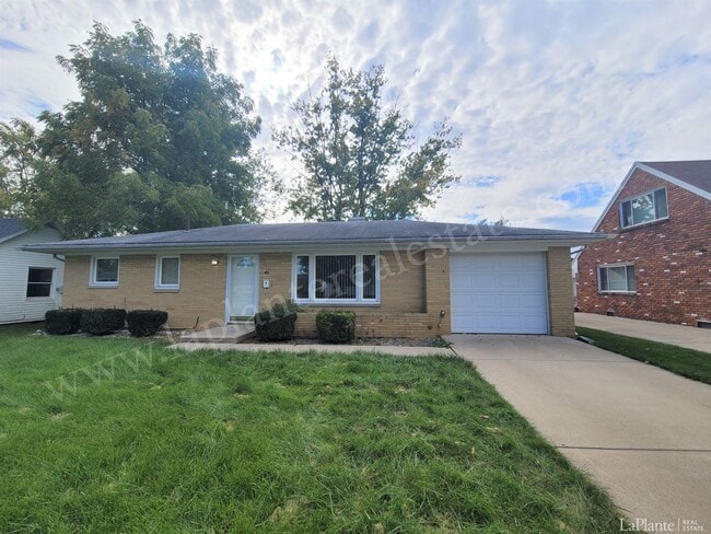 1215 Rosedale St in Maumee, OH - Building Photo - Building Photo