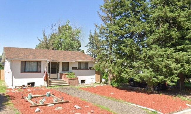 property at 2117 20th Street Rd