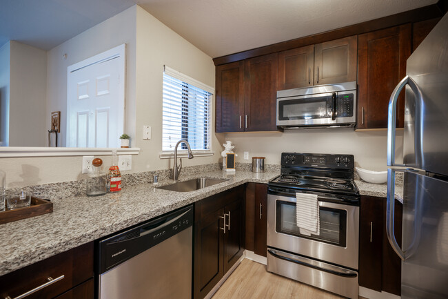Hidden Creek in Vacaville, CA - Foto de edificio - Interior Photo