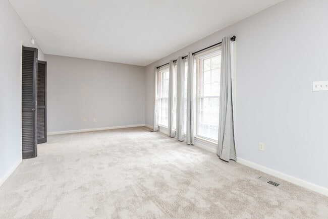 2501 Wright Cir in Birmingham, AL - Building Photo - Building Photo