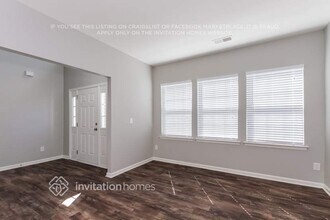 12120 Palomar Dr in Huntersville, NC - Foto de edificio - Building Photo