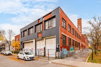 La Buscuiterie Charborneau in Montréal, QC - Building Photo - Building Photo