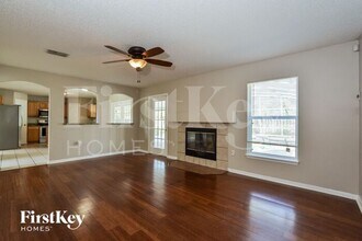 3291 Wild Pepper Ct in Deltona, FL - Building Photo - Building Photo