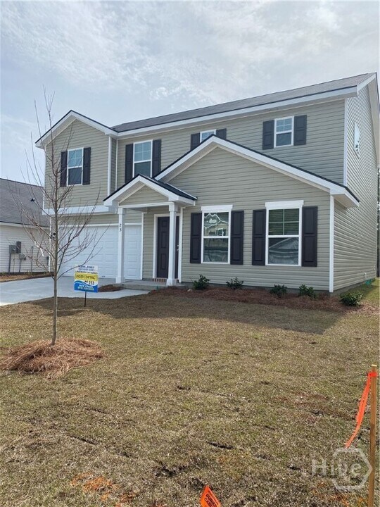 23 Sea Oats Dr in Port Wentworth, GA - Building Photo