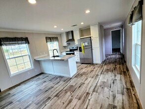 400 Southside Dr in Lyons, GA - Foto de edificio - Building Photo