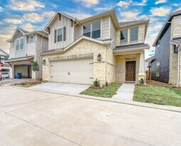 3405 Knighton Hill Dr in Houston, TX - Building Photo