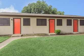 The Parker Apartments in San Antonio, TX - Building Photo - Building Photo