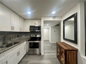 608 NW 13th St in Boca Raton, FL - Building Photo - Building Photo