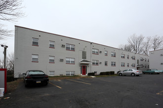 Fox Chase in Philadelphia, PA - Building Photo - Building Photo