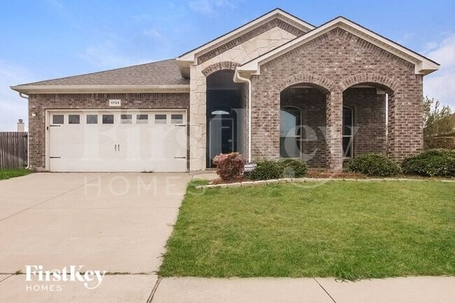 property at 1725 Deer Crossing Dr