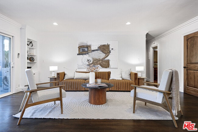 property at 7560 Hollywood Blvd