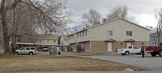 Hidden Oaks I & II in Salt Lake City, UT - Building Photo