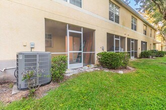 12946 Trade Port Pl in Riverview, FL - Building Photo - Building Photo