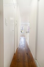 410 W 36th St-Unit -: 3Fe in New York, NY - Building Photo - Building Photo