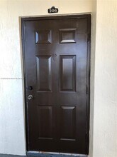 1692 SE 29th Ct in Homestead, FL - Building Photo - Building Photo