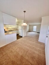 Elmhurst in Charlotte, NC - Building Photo - Building Photo