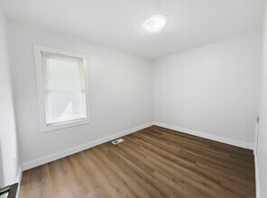 18410 Tranquil St in Roseville, MI - Building Photo - Building Photo