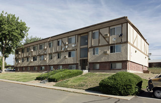 Pinetree Village Apartments