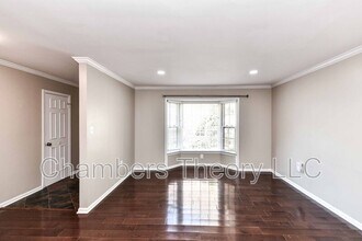 2109 Kings Mill Ct in Falls Church, VA - Building Photo - Building Photo