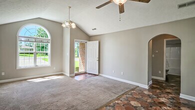 14968 Cambridge Ln in Athens, AL - Building Photo - Building Photo