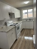 2225 Oak St in Prince George, BC - Building Photo