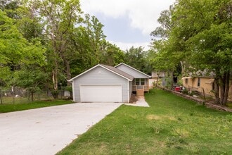 808 N Franklin Ave in Sand Springs, OK - Building Photo - Building Photo