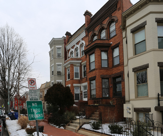 19 8th St NE in Washington, DC - Building Photo - Building Photo