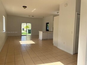 13232 Old Biscayne Dr in Homestead, FL - Building Photo - Building Photo