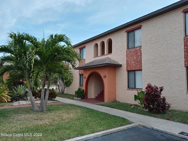 196 San Juan Cir in Melbourne, FL - Building Photo - Building Photo