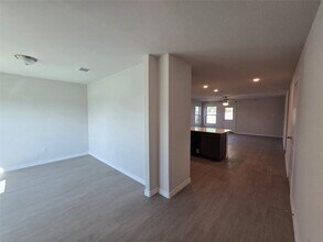 608 Yupon St in Baytown, TX - Building Photo - Building Photo