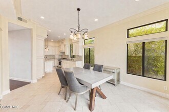 22521 Blueridge Ct in Calabasas, CA - Building Photo - Building Photo