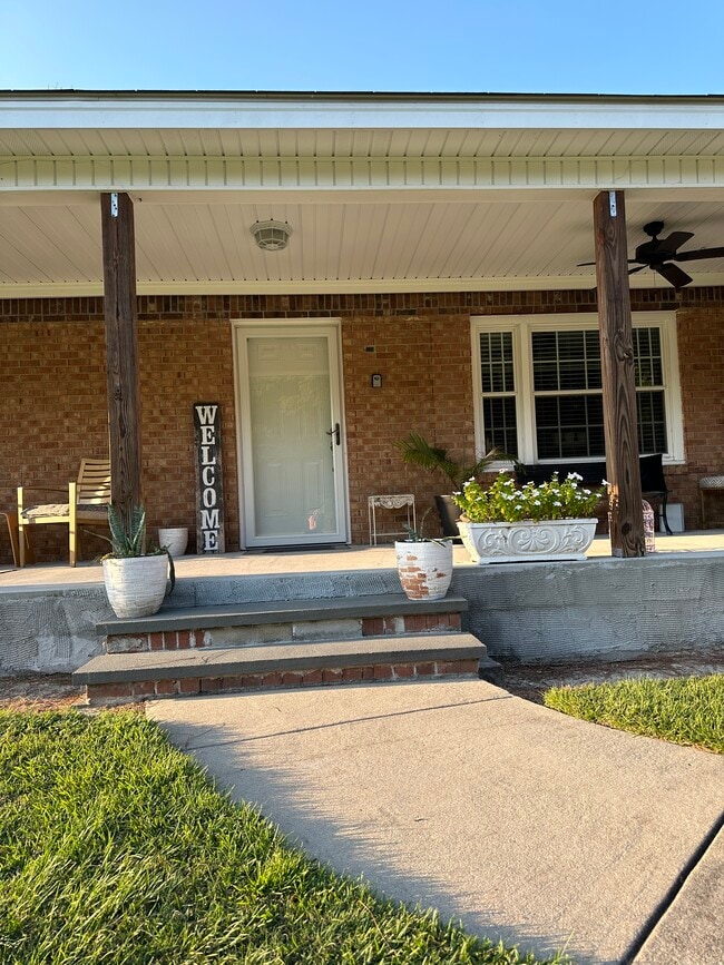 property at 550 Peak Branch Rd