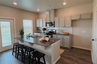 7719 Owen Ln in Oklahoma City, OK - Foto de edificio - Building Photo