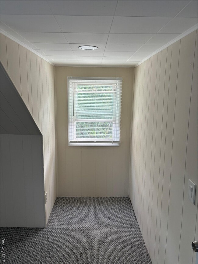 68 Winges Ave in Patchogue, NY - Building Photo - Building Photo