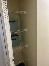 Autumn Creek Apartment Homes in Fort Wayne, IN - Building Photo - Building Photo