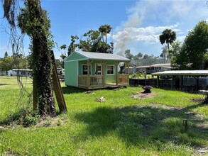 55735 Keith St in Astor, FL - Building Photo - Building Photo